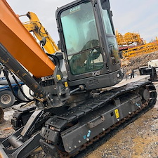 Deep-Cleaning-and-Maintenance-of-CASE-Excavator 2